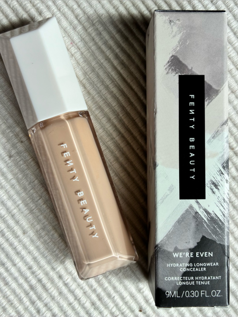 FENTY BEAUTY WE'RE EVEN HYDRATING LONGWEAR CONCEALER - 130W